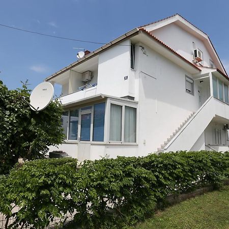 Apartments Ljubica バスカ エクステリア 写真