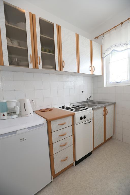Apartments Ljubica バスカ エクステリア 写真