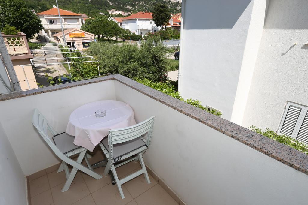 Apartments Ljubica バスカ エクステリア 写真