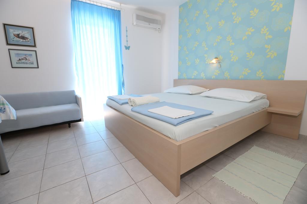 Apartments Ljubica バスカ エクステリア 写真
