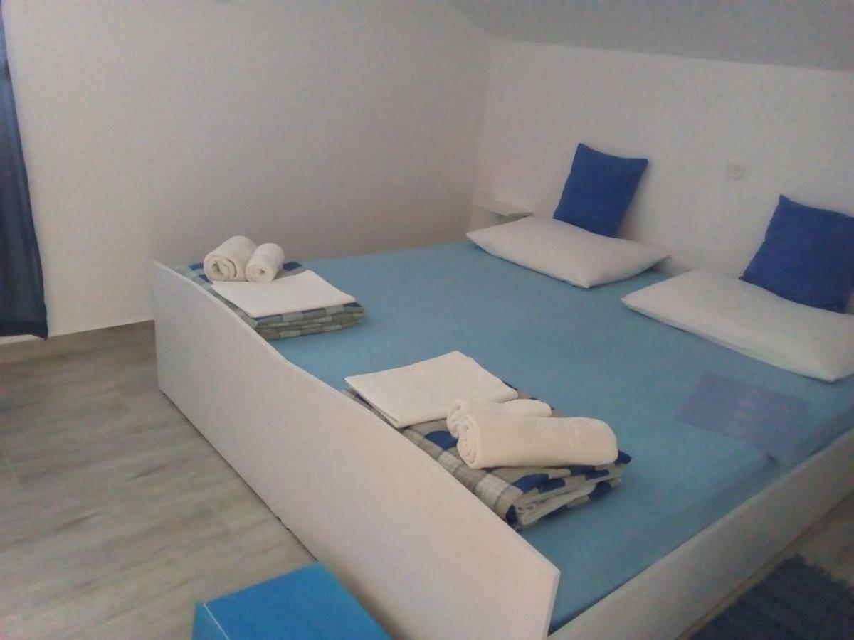 Apartments Ljubica バスカ エクステリア 写真